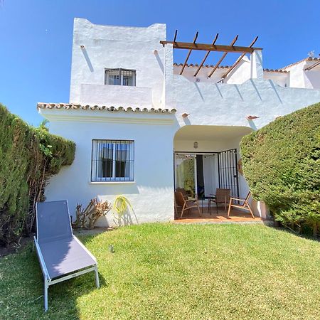 Townhouse W/Sea View & Garden Villa Estepona Bagian luar foto