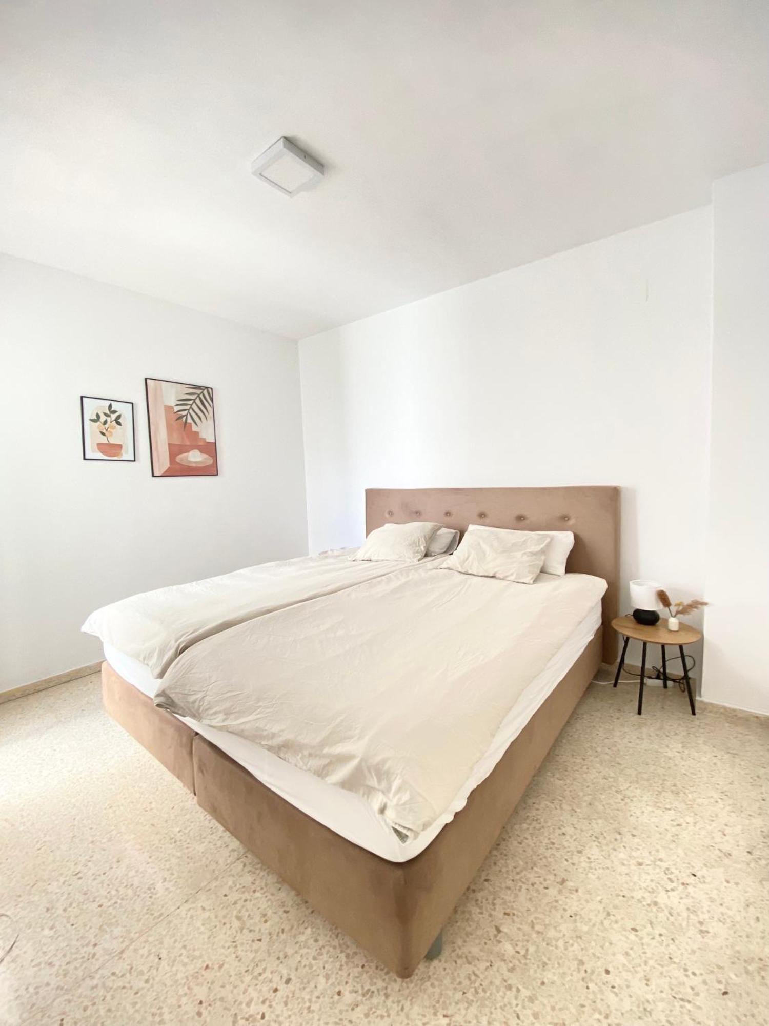 Townhouse W/Sea View & Garden Villa Estepona Bagian luar foto
